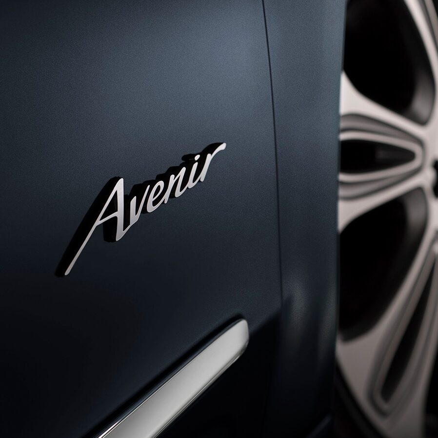 Avenir's signature styling: side exterior.