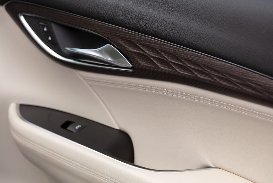 2022 Buick Avenir wood-tone trim.