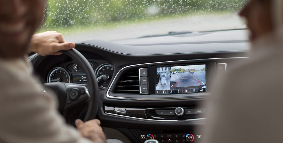 2021 Buick Enclave Surround Vision.