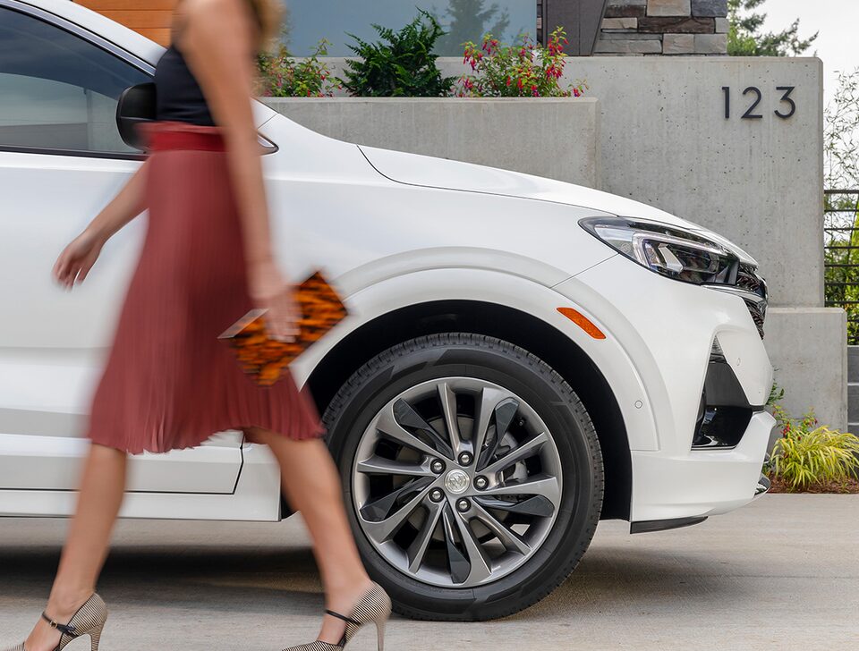 Side view of the 2021 Buick Encore GX Sport Touring featuring exclusive wheels.