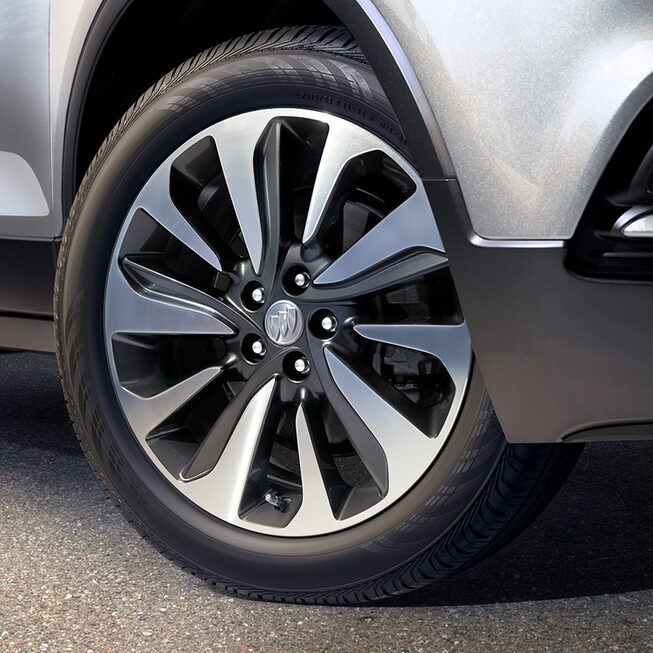 Buick Encore 2022 : roues.