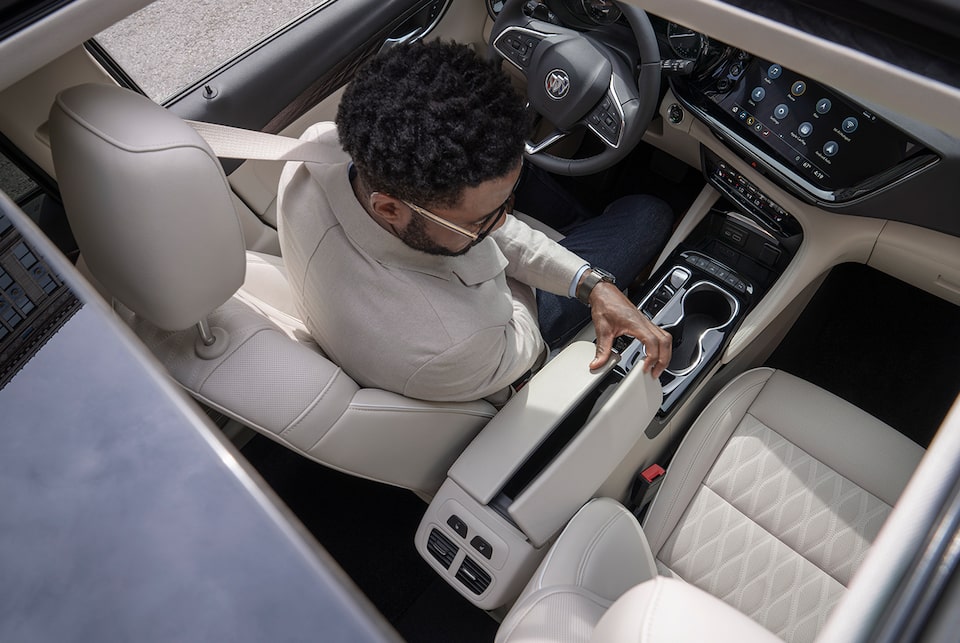 Console centrale intuitive de l’Envision 2022.