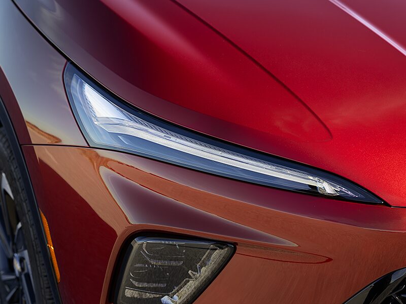 Close up view of the headlamp on the 2025 Buick Enclave ST.