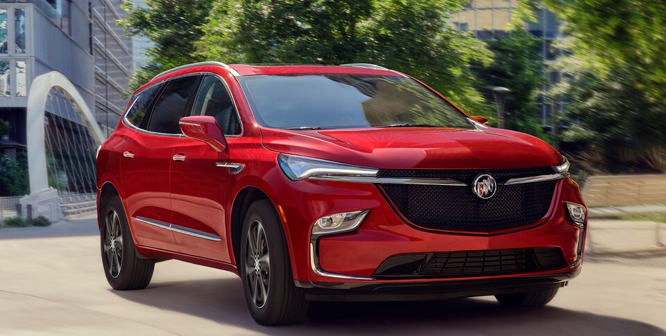 Silhouette du Buick Enclave sport de tourisme 2022.