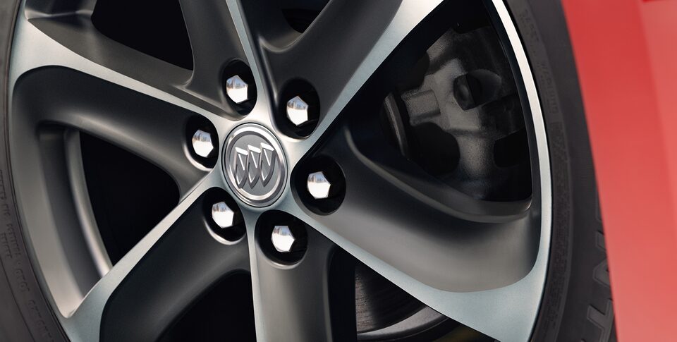 Roue du Buick Enclave sport de tourisme 2022.
