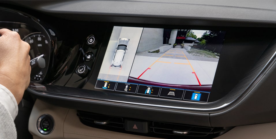 2023 Buick Envision HD Surround vision.
