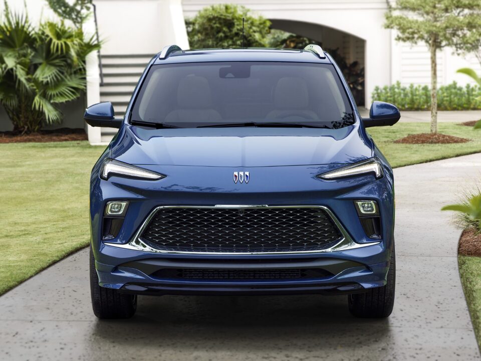 Front view of the 2024 Encore GX Avenir.