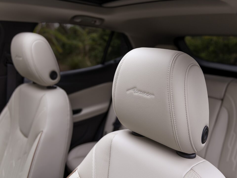 2024 Buick Encore GX Avenir front seating.