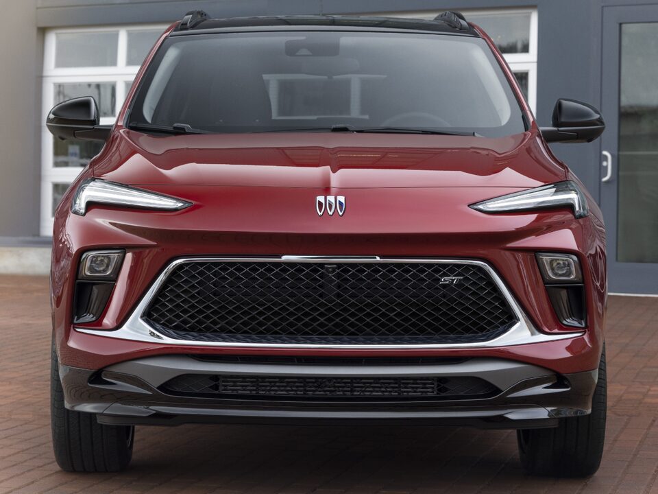2024 Buick Encore GX ST grille and front badging.
