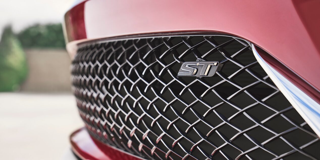 Vue rapprochée de la calandre grillagée du Buick Envista 2024.