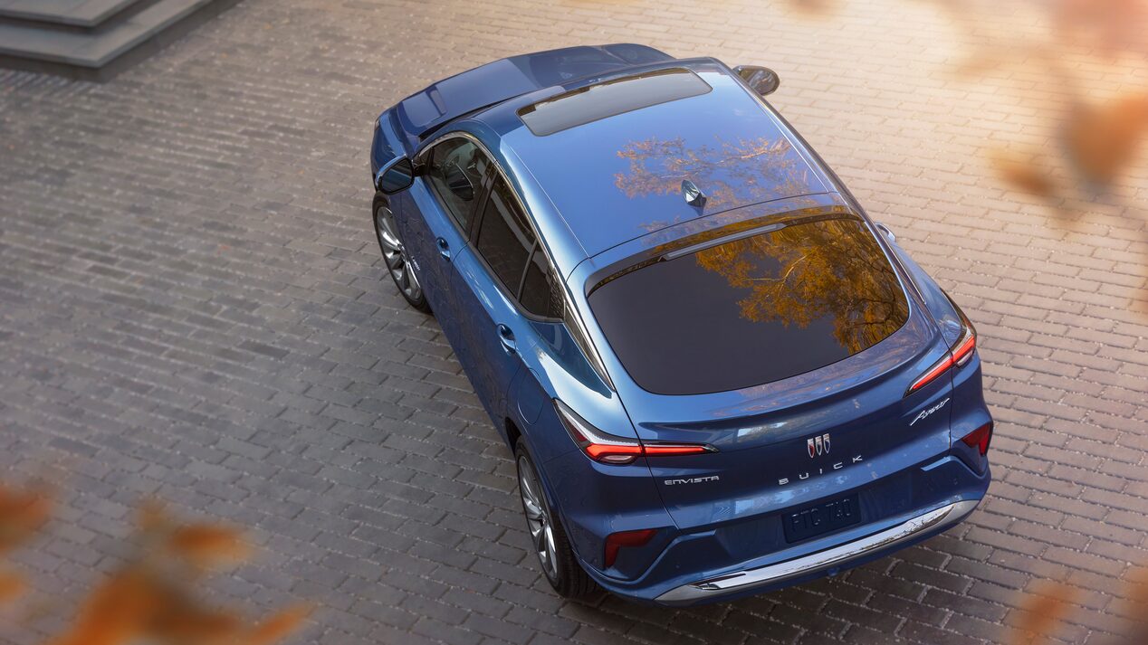 Vue aérienne du Buick Envista Avenir 2024.