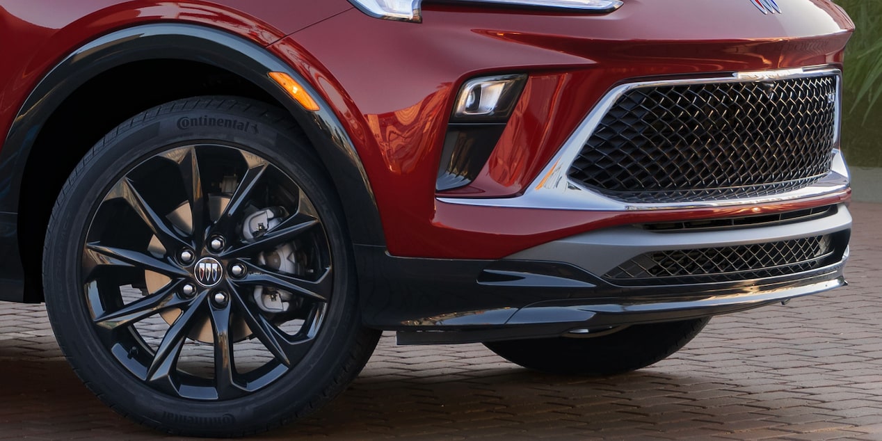 Close up view of the wheels on the 2025 Buick Encore GX ST.