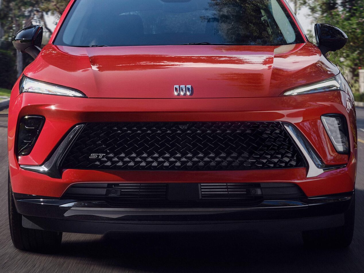 Close-up of the High Gloss-Black Exterior Accents on the Front of the 2026 Buick Envision ST Sporty Compact SUV