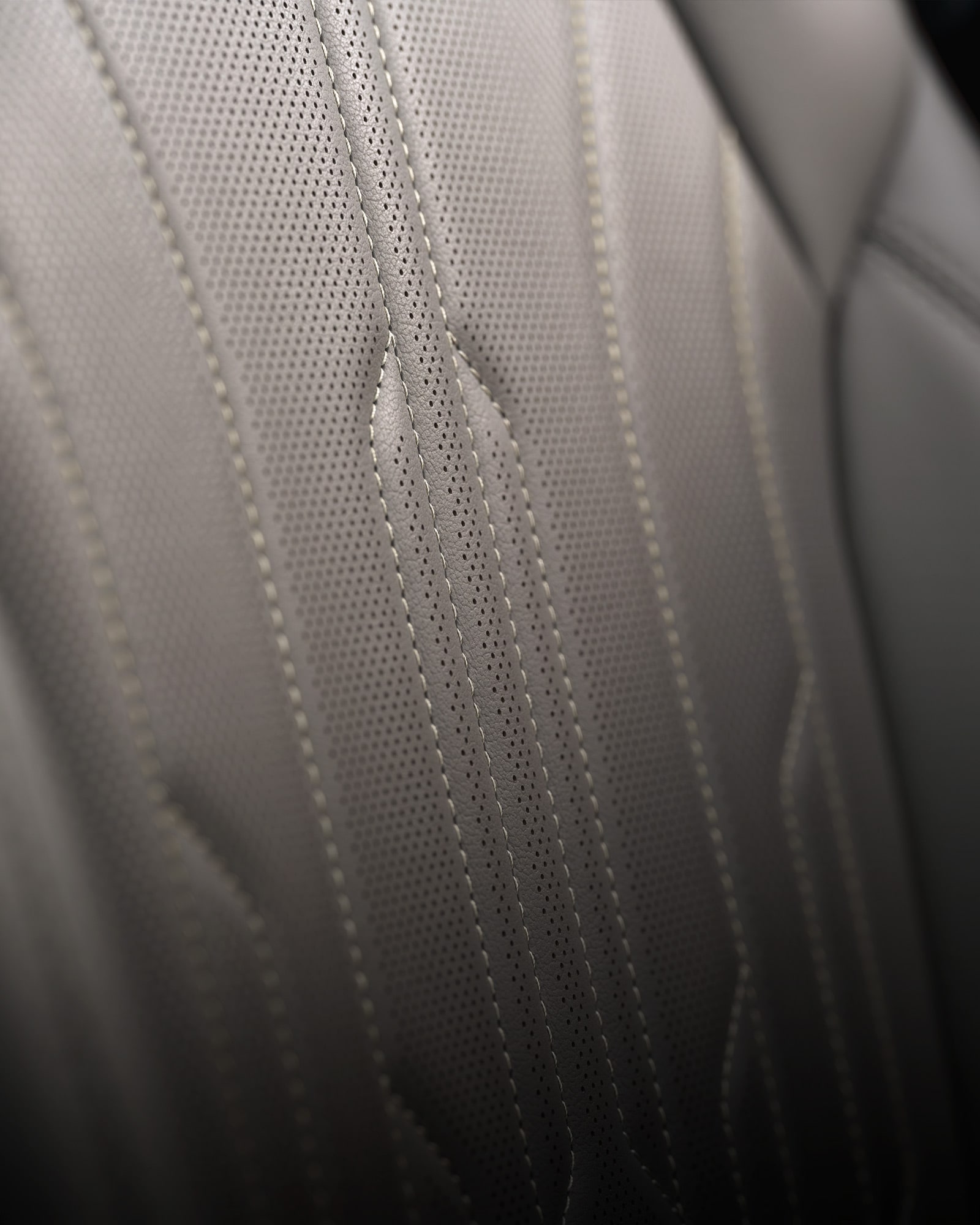 Vue rapprochée d’un siège en cuir du Buick Envista Avenir 2026.