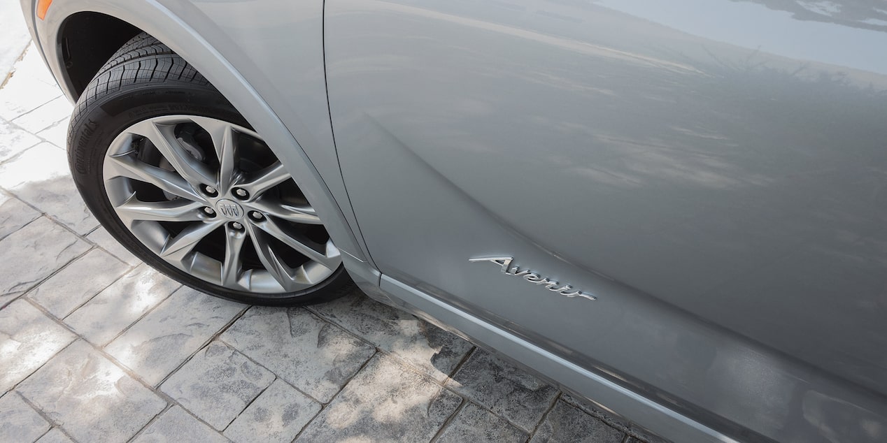 Close up view of the wheel turning on the 2025 Buick Encore GX Avenir.